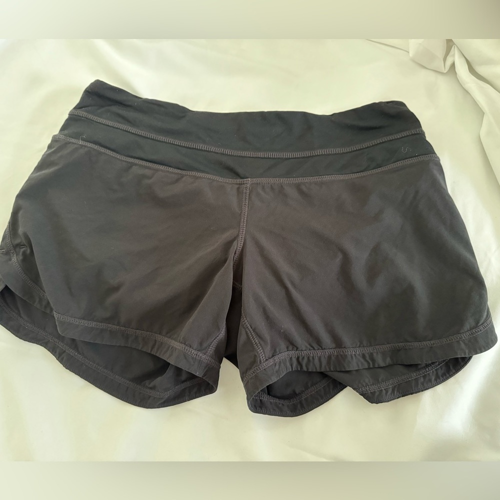 Lululemon black shorts